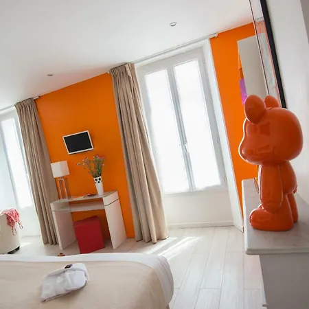 O Carré Croisette Aparthotel 4*
